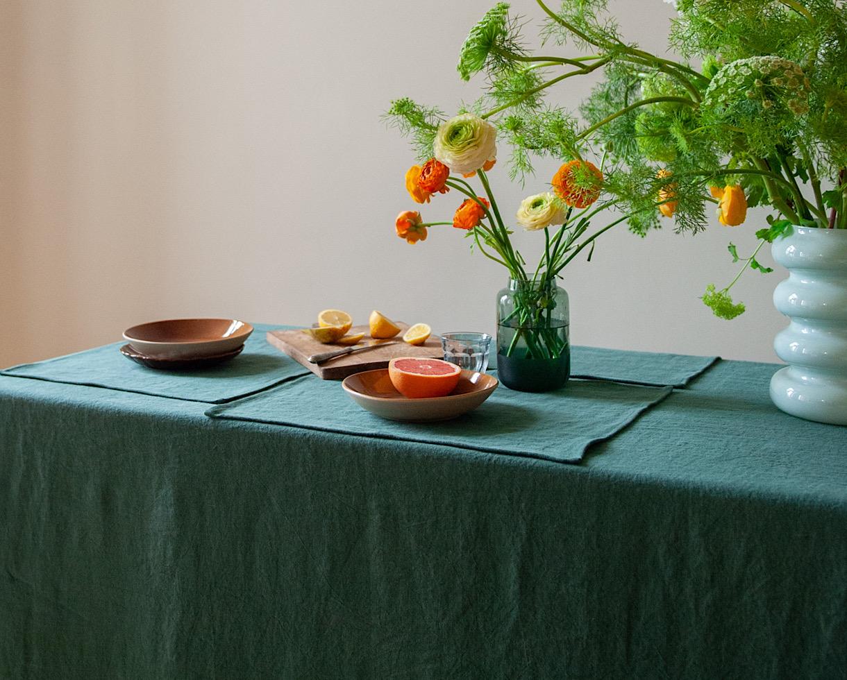 Linen tablecloth Emerald Green - Couleur Chanvre